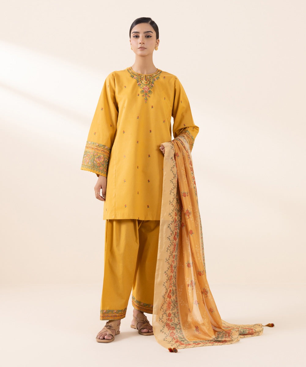 SAPPHIRE | Embroidered Lawn Suit | Unstitched 3 Piece | U3PE-DY24V7-3LS