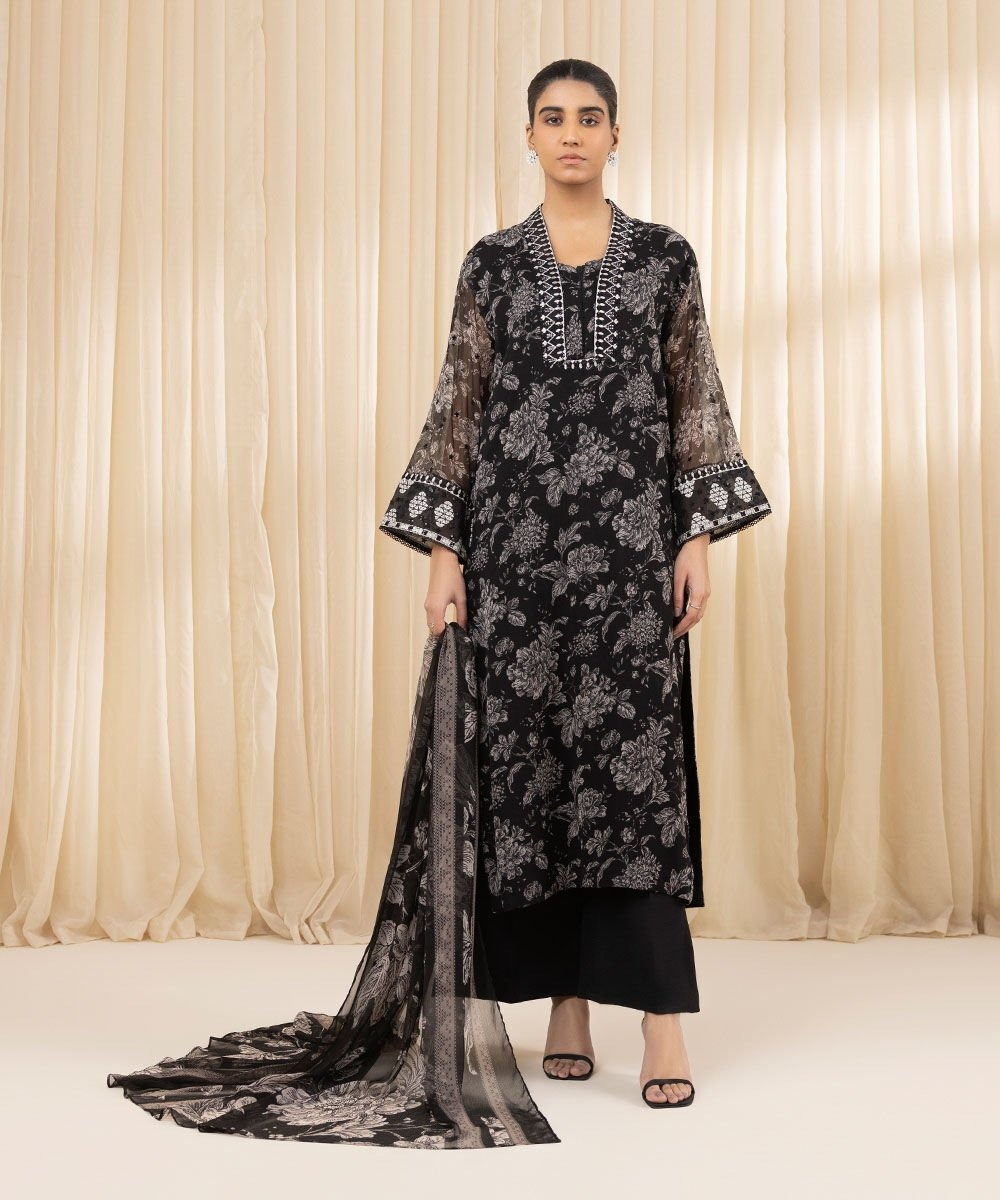 SAPPHIRE | Embroidered Chiffon Suit | Unstitched | U3F-SG25V2-2