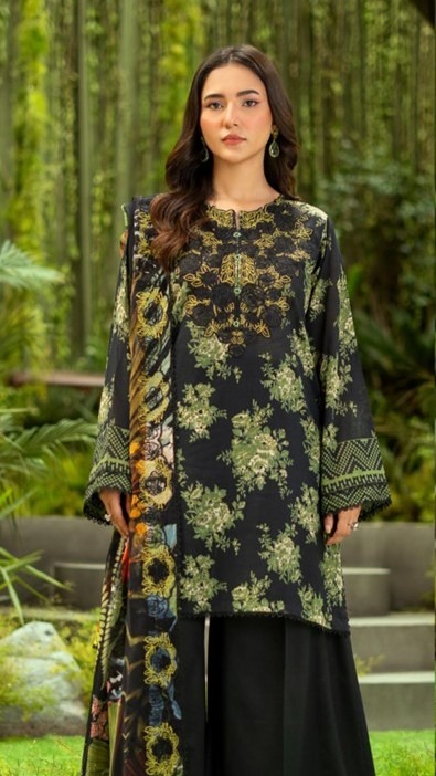GULL JEE | Rang Pasand | Vol-16 | Printed Embroidered Lawn | A-09